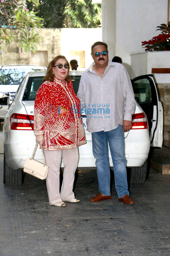 the kapoors celebrate christmas 12