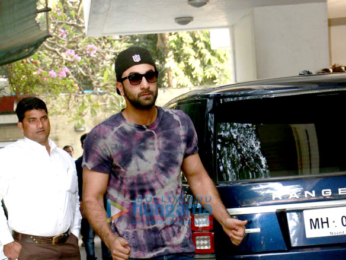 The Kapoors celebrate Christmas at Shashi Kapoor's bungalow