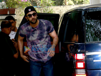 The Kapoors celebrate Christmas at Shashi Kapoor's bungalow
