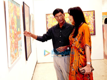 Pooja Bedi, Mukesh Rishi & Raghav Rishi inaugurate Padmanabh Bendre's Timeless Space art exhibition