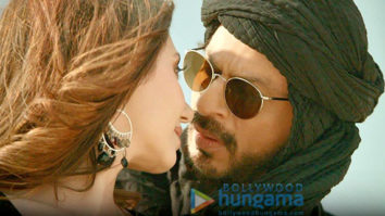 Movie Stills Of The Movie Raees