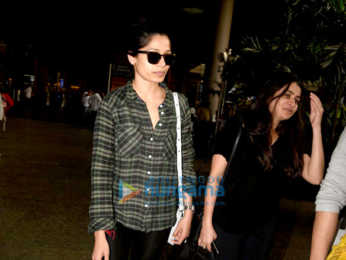 Abhishek Bachchan, Aishwarya Rai Bachchan, Anushka Sharma & Freida Pinto snapped at the airport