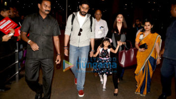 Abhishek Bachchan, Aishwarya Rai Bachchan, Anushka Sharma & Freida Pinto snapped at the airport