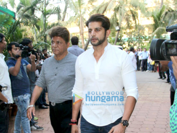 Celebs attend Om Puri's prayer meet