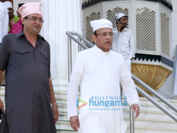 Celebs attend Om Puri's prayer meet