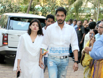 Celebs attend Om Puri's prayer meet