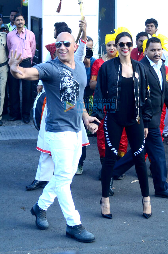 deepika padukone vin diesel arrive in india for xxx the return of xander cage promotions 6