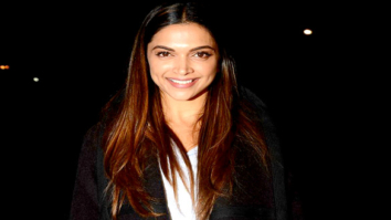 Deepika Padukone and Priyanka Chopra snapped at the Mumbai international airport Deepika Padukone and Priyanka Chopra snapped at the Mumbai international airport