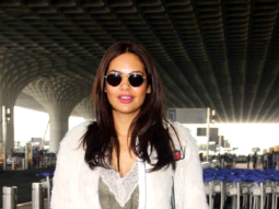 Esha Gupta snapped at the airport while travelling to Jaipur