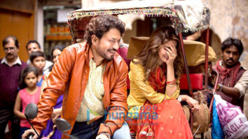 Movie still from the Movie Hindi Medium