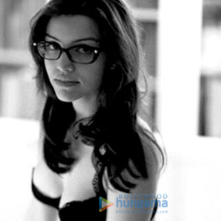 Celebrity Photos Of The Kyra Dutt