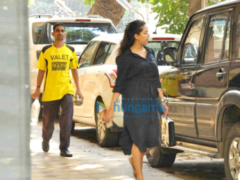 Mira Rajput snapped post salon session in Bandra