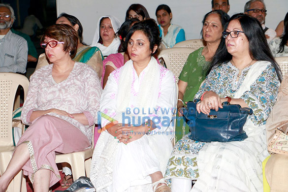 om puris 13th day ceremony organised by seema kapoor 1