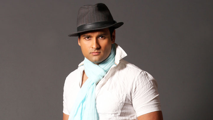 Rohit Roy’s AMAZING Rapid Fire On Kaabil, Yami Gautam, Hrithik Roshan