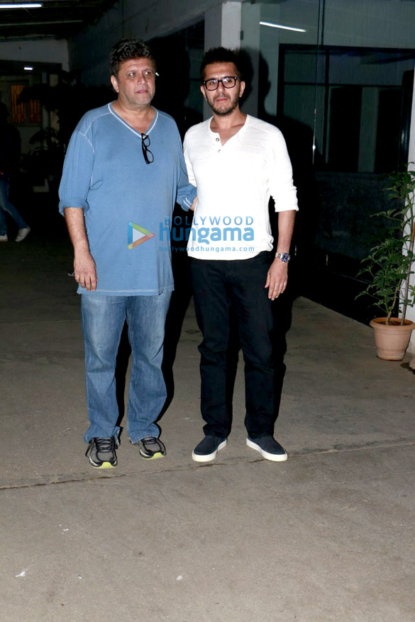 shah rukh khan nawazuddin siddiqui grace raees first screening 1
