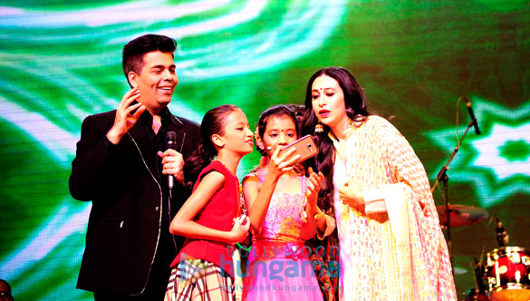 shah rukh khan salman khan karisma kapoor kangna ranaut and others celebrate international customs day 4
