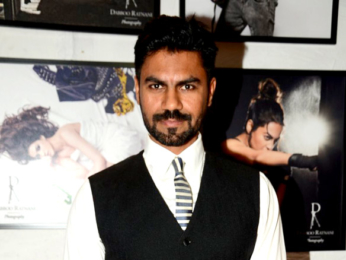 Shah Rukh Khan, Varun Dhawan, Kriti Sanon, Rekha & others grace the launch of Dabboo Ratnani's calendar 2017