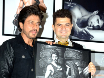 Shah Rukh Khan, Varun Dhawan, Kriti Sanon, Rekha & others grace the launch of Dabboo Ratnani's calendar 2017