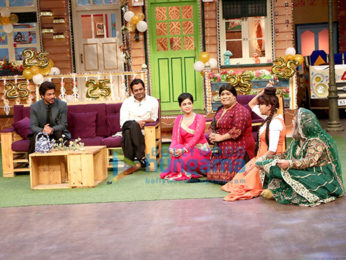 Shah Rukh Khan and Nawazuddin Siddiqui promote 'Raees' on The Kapil Sharma Show