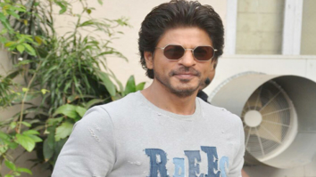 Shah Rukh Khan promotes ‘Raees’ at Mehboob Studio