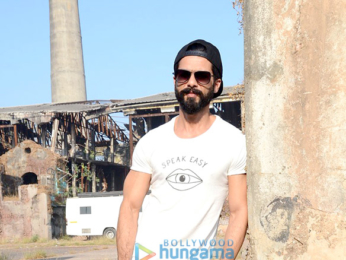 Shahid Kapoor and Ishaan Khatter snapped on the sets of Majid Majidi movie