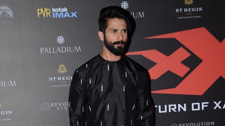 Shahid Kapoor’s LOVE For Misha & Family Shahid Kapoor’s LOVE For Misha & Family