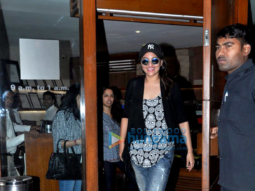 Sonakshi Sinha snapped post lunch at Salt Water Cafe