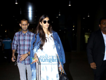 Sonam Kapoor snapped at the airport