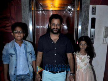 Special screening of 'Kaabil' for the cast & Roshan family