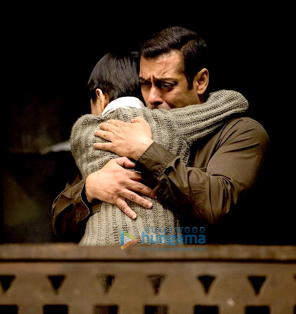 tubelight 3 2
