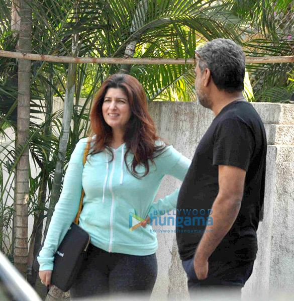 twinkle khanna snapped with r balki at his office in bandra 1 2
