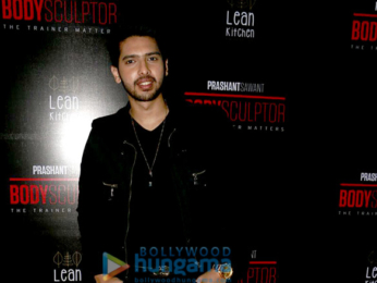 Varun Dhawan, Sunny Leone and others grace the launch of Body Sculptor gym