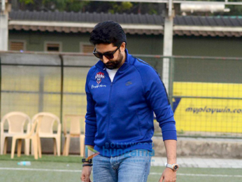 Abhishek Bachchan and Bhaichung Bhutia grace the 'Nike Premier League U-16's event