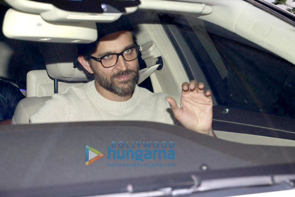 akshay kumar hrithik roshan sussanne khan twinkle khanna snapped post a movie screening at sunny super sound 4