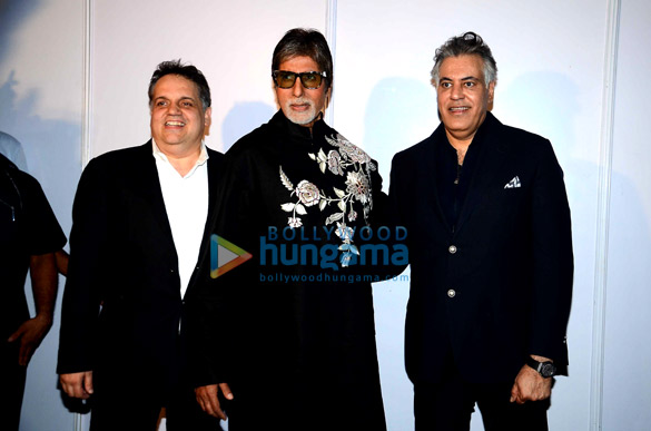 amitabh bachchan varun dhawan alia bhatt sonali bendre grace abu jani sandeep khoslas fashion show for cpaa 11