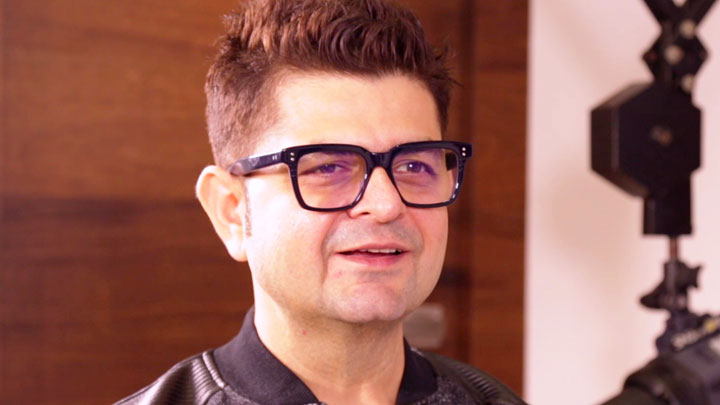 “Salman Khan Has Promised Me To Do A Shoot For Next Year’s Calendar”: Dabboo Ratnani “Salman Khan Has Promised Me To Do A Shoot For Next Year’s Calendar”: Dabboo Ratnani