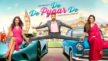 Movie Wallpapers Of De De Pyaar De
