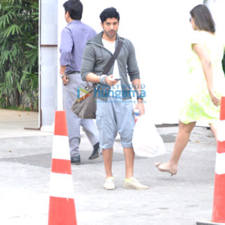 Farhan Akhtar snapped in Bandra