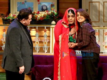 Rishi Kapoor and Neetu Kapoor Singh snapped on sets of The Kapil Sharma Show
