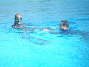 Don’t miss this picture of Salman Khan training for underwater sequence for Tubelight Don’t miss this picture of Salman Khan training for underwater sequence for Tubelight