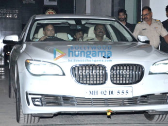 Shah Rukh Khan snapped post a gym visit in Bandra