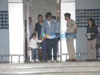 Shah Rukh Khan arrives with AbRam from 'Raees' promotions in Ahmedabad