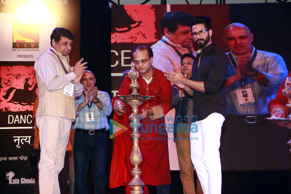 shahid kapoor inaugurates the kala ghoda arts festival 2017 1
