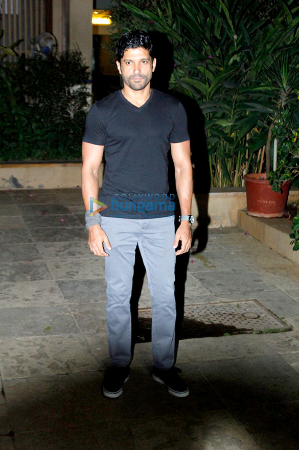 shahid kapoors pre birthday bash at his home in juhu 8
