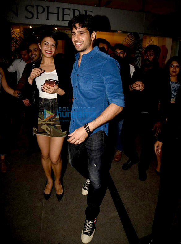 sidharth malhotra and jacqueline fernandez snapped at the wrap up bash of reloaded 3