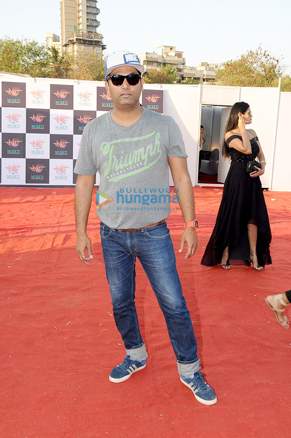 sidharth malhotra graces the glam dogs event in mumbai 14