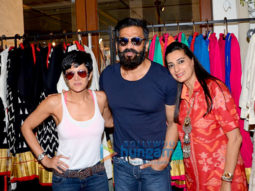 Suniel Shetty, Mana Shetty and others grace the Araaish Exhibition