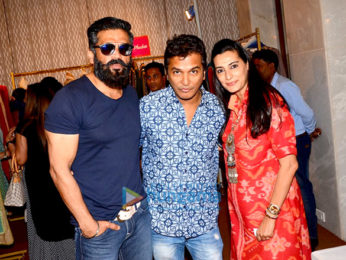 Suniel Shetty, Mana Shetty and others grace the Araaish Exhibition