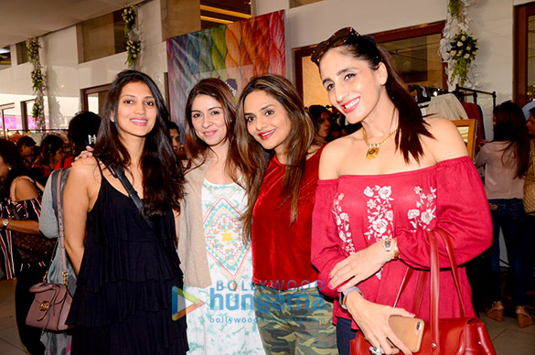 suniel mana and others at araaish exhibition 4