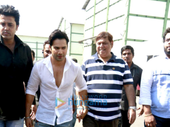 Varun Dhawan, David Dhawan and Sajid Nadiadwala at Judwaa 20th year media meet